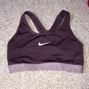 Sports bra